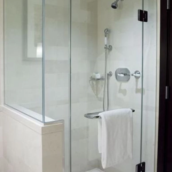 Kaca shower screen Tempered Clear 10mm 