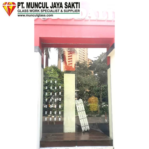 Partition Tempered Glass Tebal 10mm Ex. Asahi