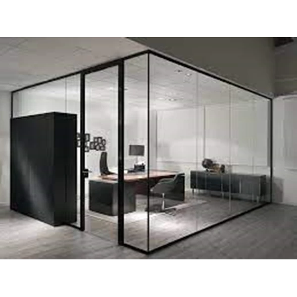 8mm extra clear glass partition