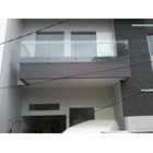 Asahi Glass Balcony Stair Railing 1
